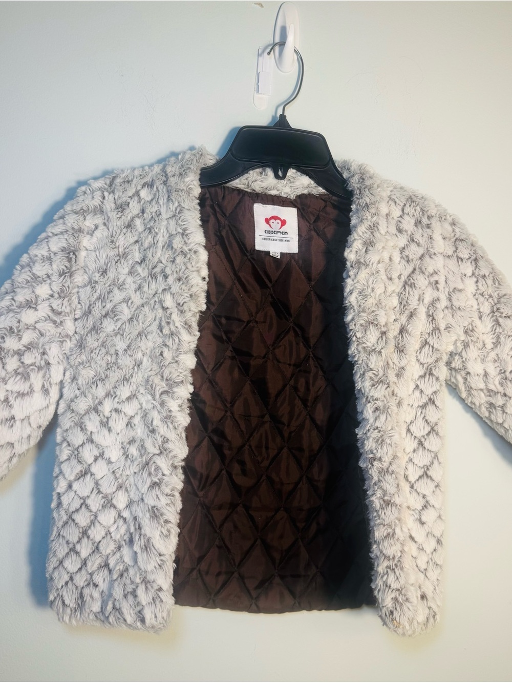 Girls Appaman Cream Faux Fur Jacket Sz 4T